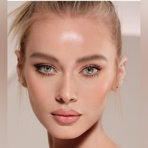 Anastasia Other - Beverly HILLS lip gloss lipstick Lippy